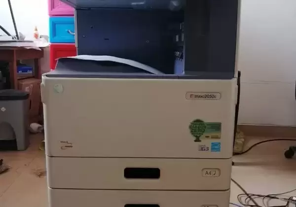 Toshiba e Studio 2050c Photocopy Machine