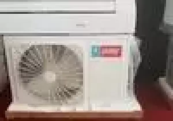 Uniq 18000 BTU Air Conditioner 854