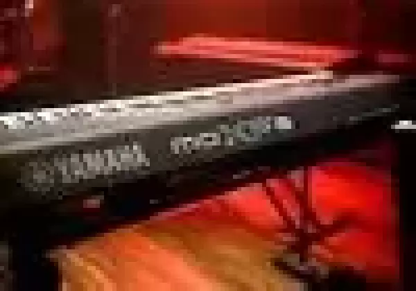 Yamaha MOXF8 Workstation Keyboard