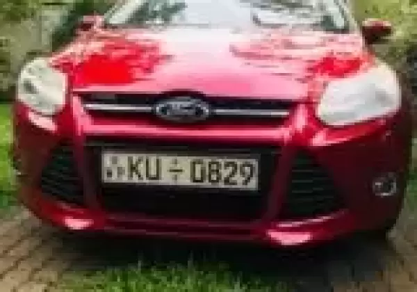 Ford Focus 2012 Car Registered (Used)