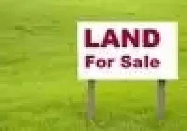 Commercial land for sale in wattala